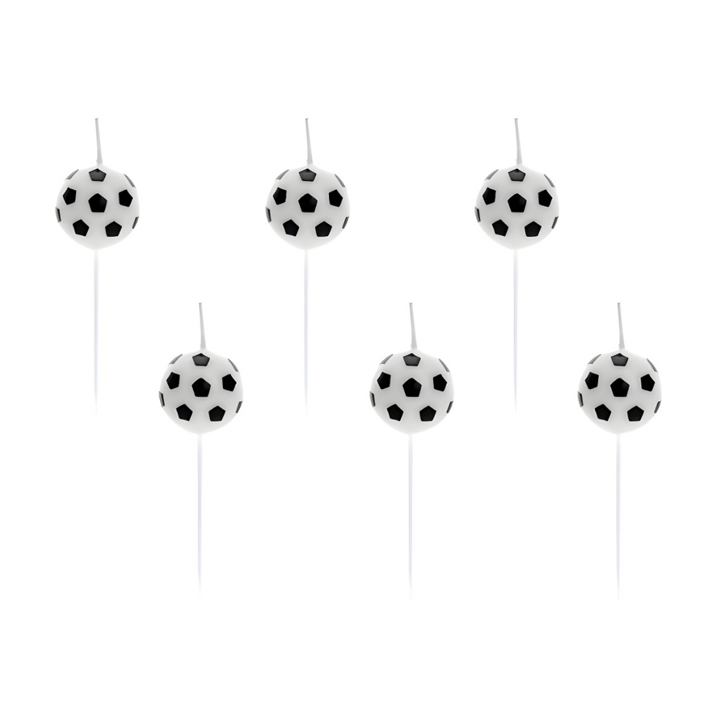 Set de seis velas de cumpleaños con forma de balón de fútbol Falula sobre fondo blanco, complemento de tarta.